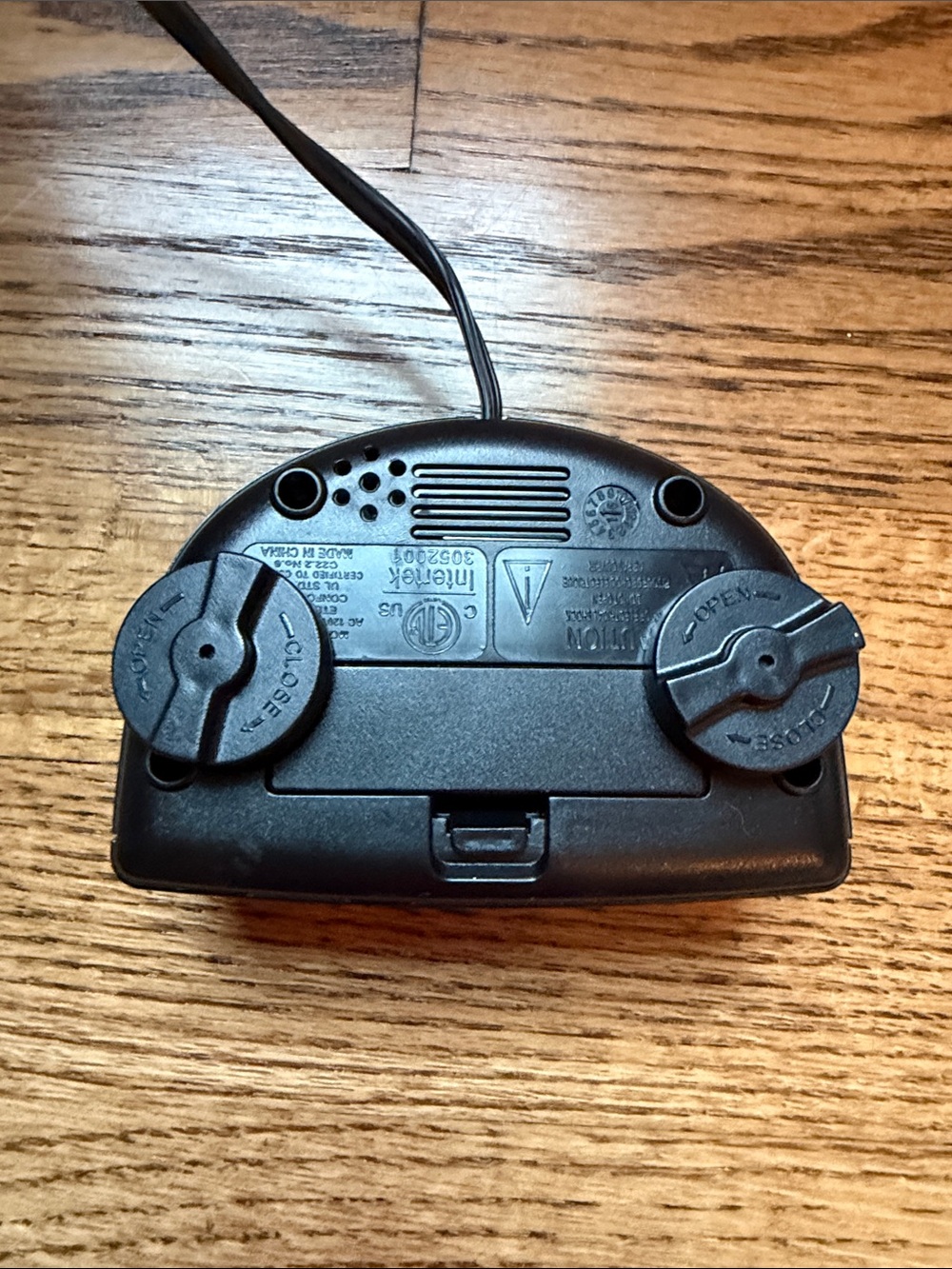 Digital Alarm Clock - Picture 3 of 3